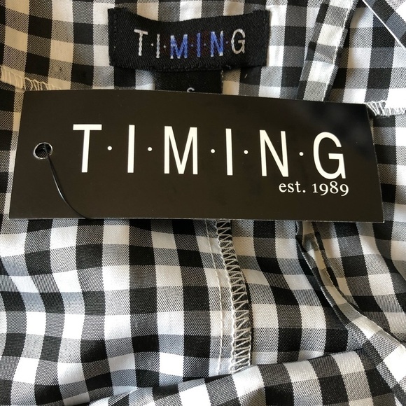 Timing Black and White Gingham Off Shoulder Top Small - Picture 3 of 5